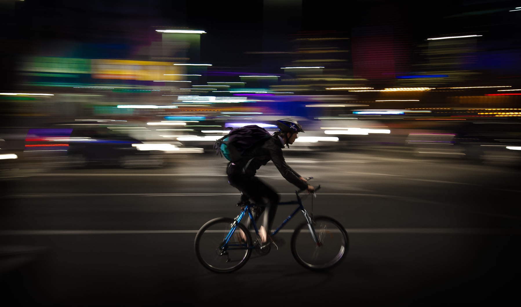 Strategier för att cykla säkert i mörker